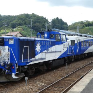 奥出雲おろち号