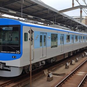 各地で撮り鉄の相次ぐ迷惑行為、遂に鉄道会社が相次ぎお気持ち表明