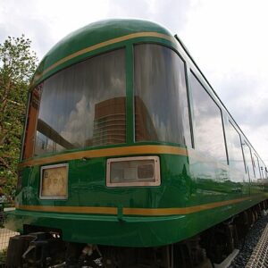 各地で繰り返される撮り鉄の暴走行為、豪華寝台列車「夢空間」陸送で深夜の住宅街に集結し迷惑行為＆名古屋市営地下鉄の試運転で罵声大会